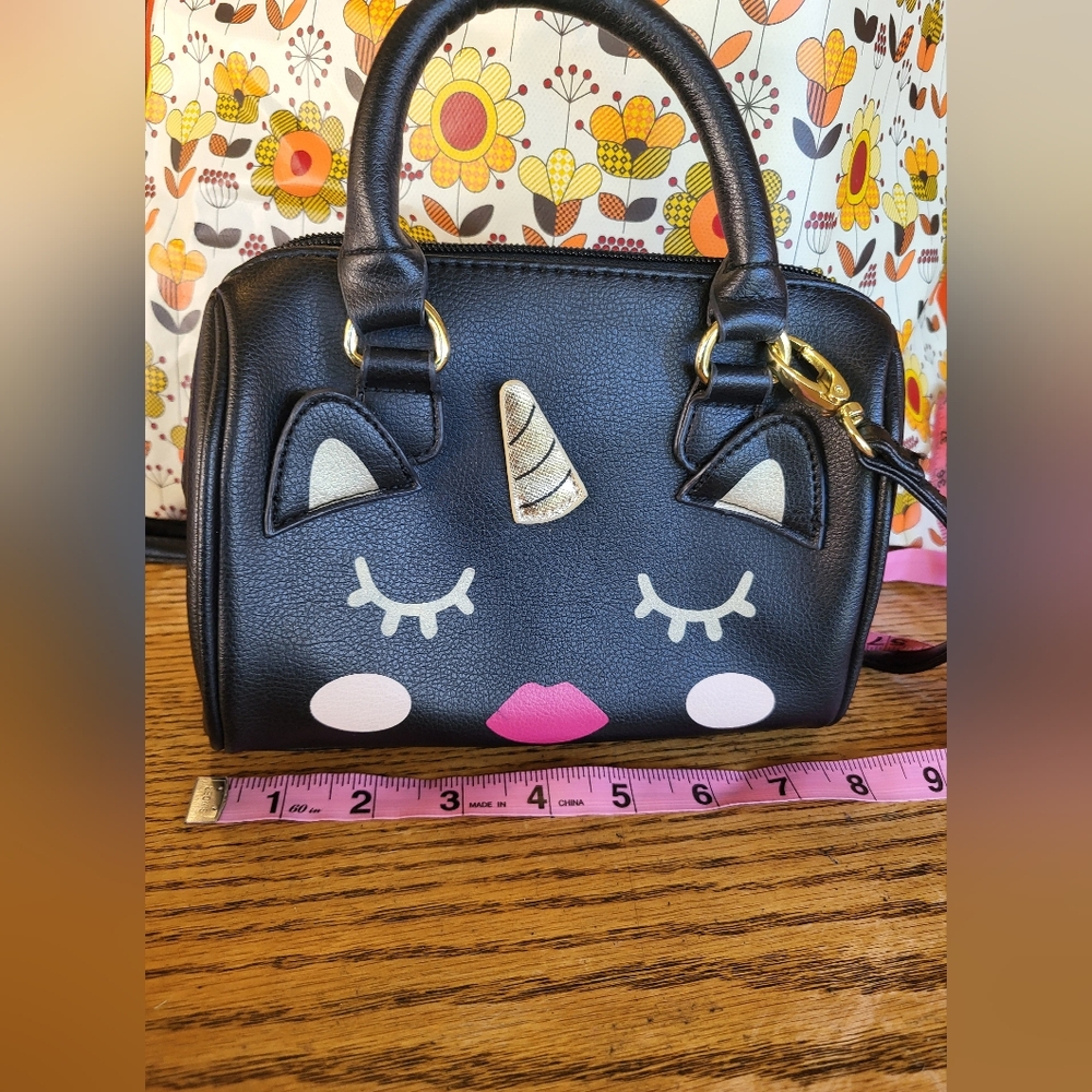 LUV Betsy Johnson Black Unicorn Face Purse - Picture 1 of 9